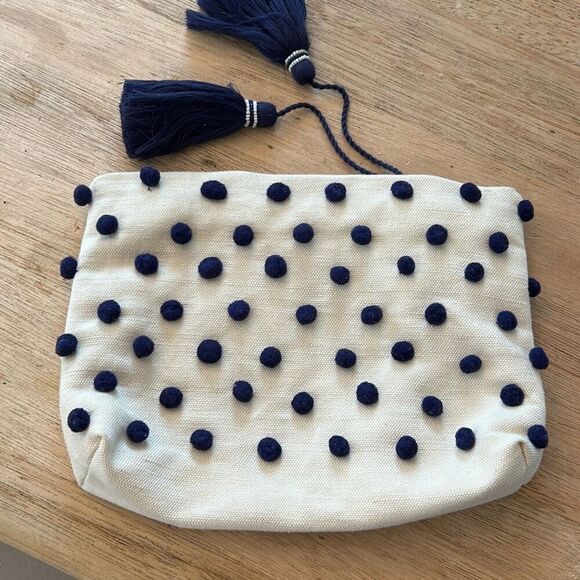 Nwot Shirleah linen navy polkadot cute clutch bag with tassel cream - Picture 1 of 6